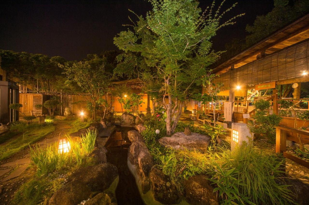 Hotel Yumeka Hisayama Екстериор снимка