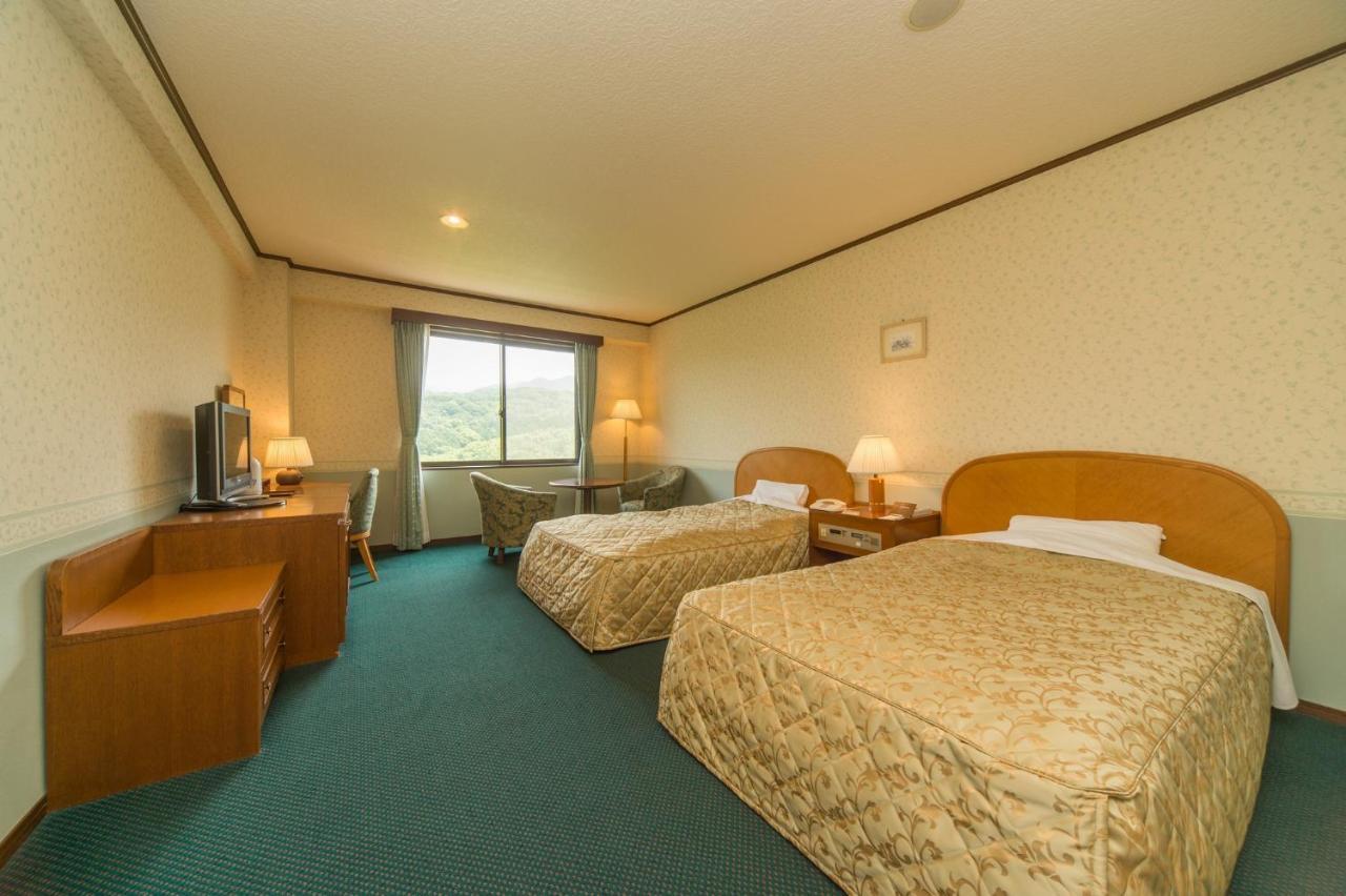 Hotel Yumeka Hisayama Екстериор снимка