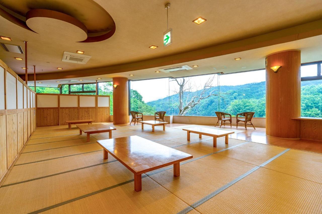 Hotel Yumeka Hisayama Екстериор снимка